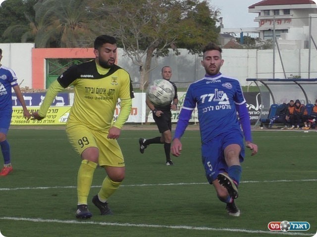 פיליפ חאיכ בולם את עידן סרור (שקד מורג)